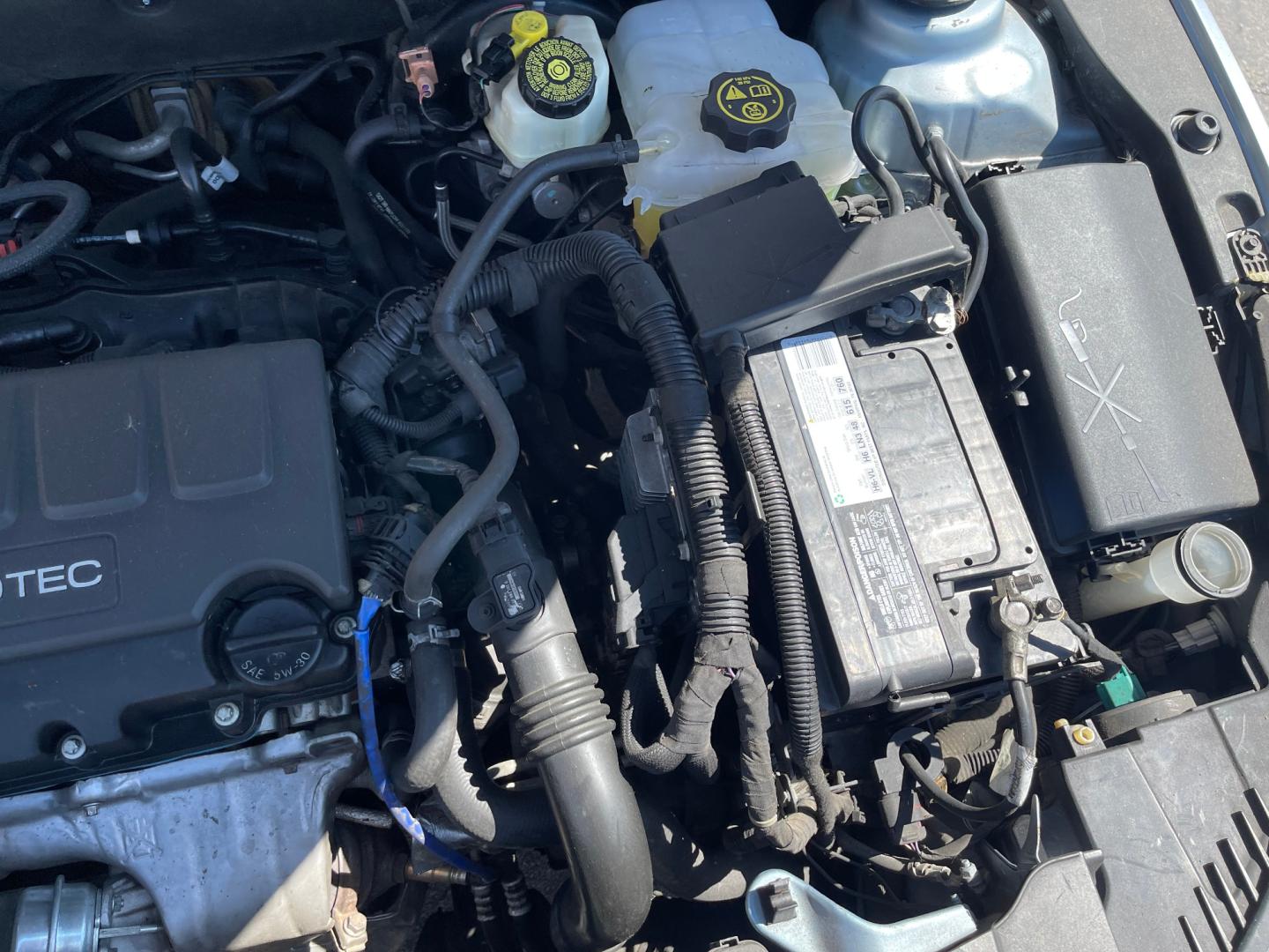 2011 Blue /Tan Chevrolet Cruze LT (1G1PF5S93B7) with an 1.4Liter 4 CYLINDER engine, AUTOMATIC transmission, located at 801 South State Street, Salt Lake City, UT, 84111, (801) 328-0098, 40.751953, -111.888206 - 2011 Chevrolet Cruze LT Blue. Gets great gas mileage with a 1.4 Liter 4 cylinder engine. Must come see it is a clean title with no reported accidents on the CarFax. * All advertised prices are just dollars above cost to make room for new inventory these are our cash prices plus taxes, licensing an - Photo#19